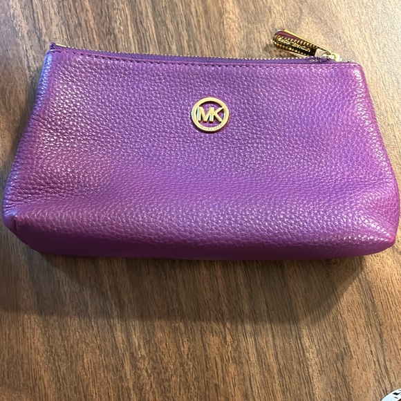 Michael Kors Bag - Picture 9 of 9